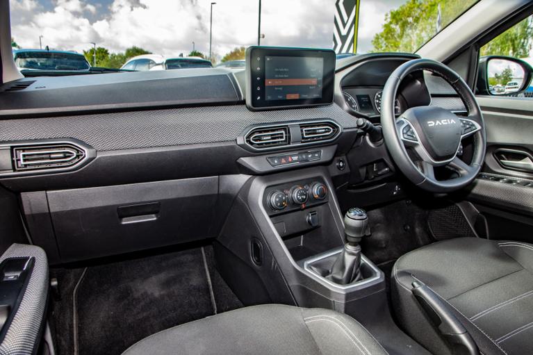 Used Dacia Sandero WN73TVJ 9