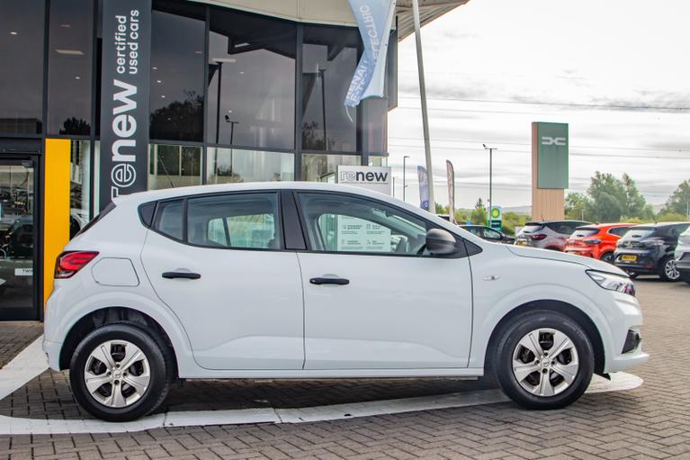 Used Dacia Sandero WR72OKC 3