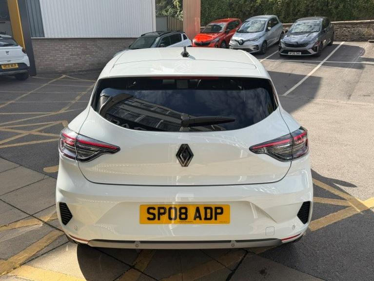 Used Renault Clio SP08ADP 18