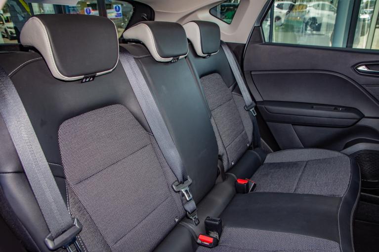 Used Renault Captur WR71CKE 15