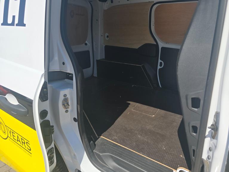 Used Renault Kangoo WM24APY 6