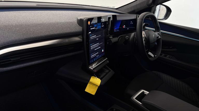 Used Renault Scenic E-Tech SG75NTN 15