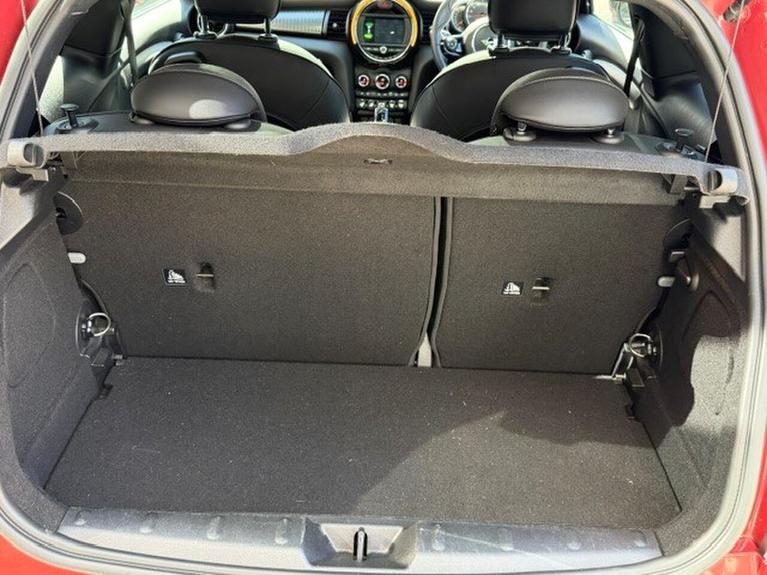 Used MINI HATCHBACK WJ20XXL 9