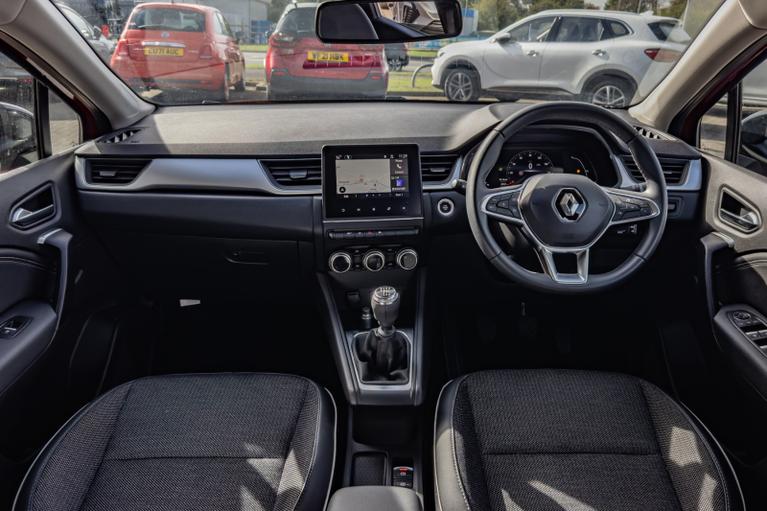 Used Renault Captur BD23ZKS 10