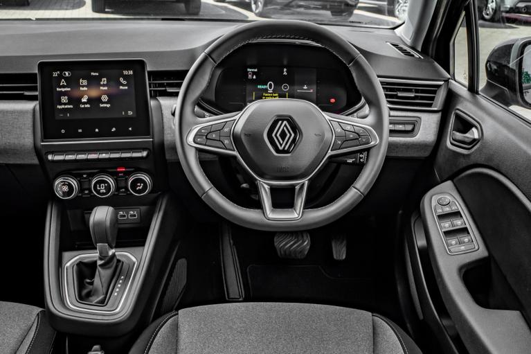 Used Renault Clio WM24YOH 11