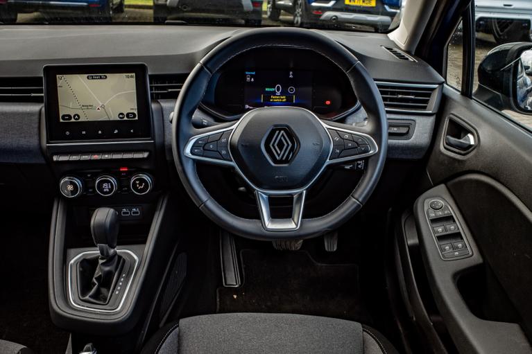 Used Renault Clio KT24WAA 12