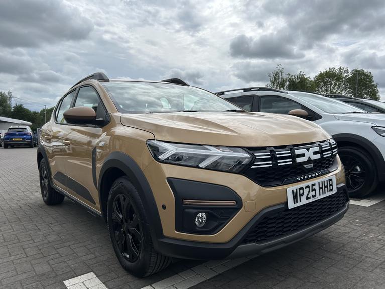 Used Dacia Sandero Stepway WP25HHB 1