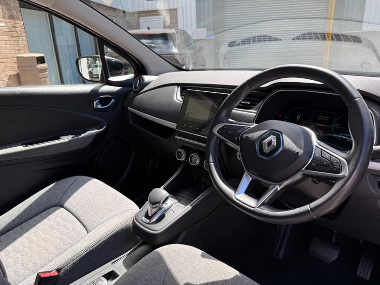 Used Renault ZOE YG70YWX 16