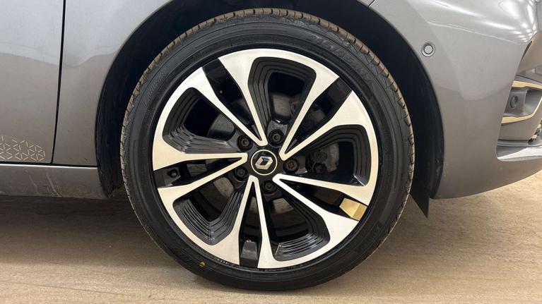 Used Renault ZOE YA72DHU 9