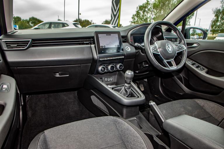 Used Renault Clio YB72JYD 9