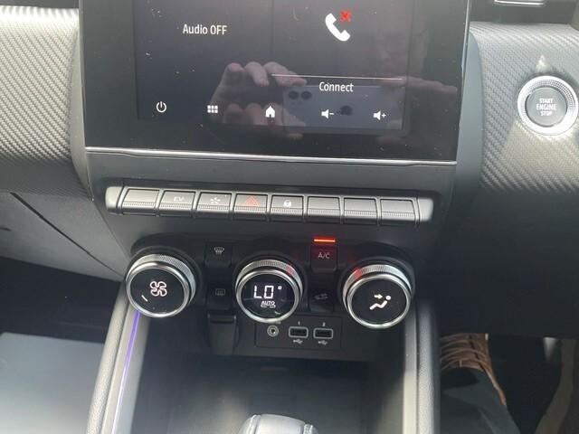 Used Renault Clio WJ23OSO 26