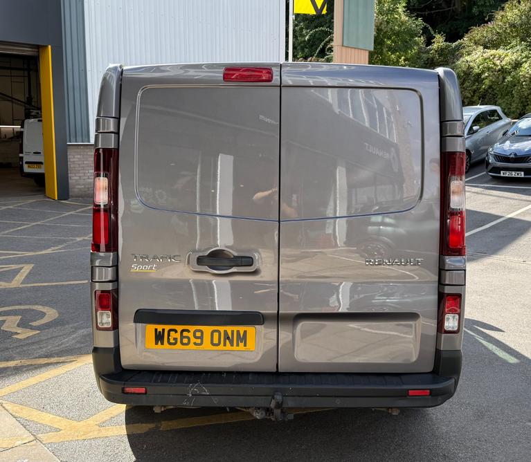 Used Renault Trafic WG69ONM 8