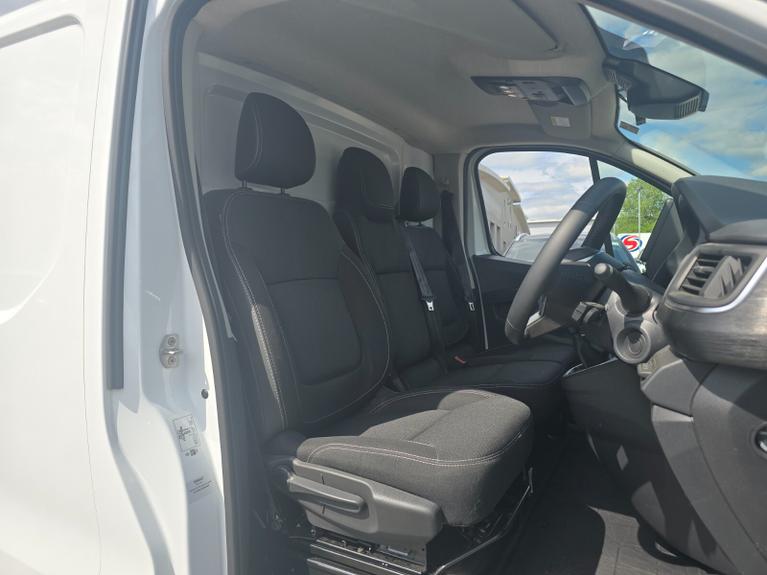 Used Renault Trafic WP75OMM 5