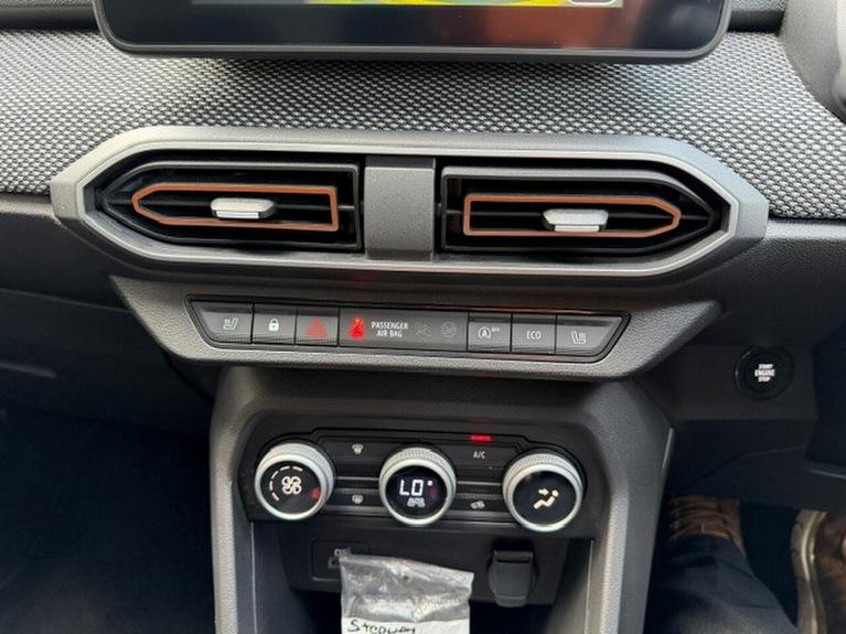 Used Dacia Sandero Stepway HD73NHX 26