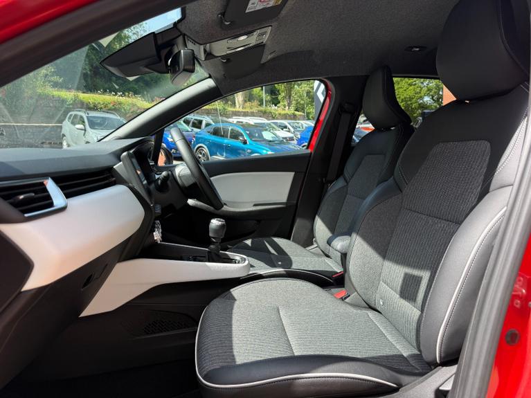 Used Renault Clio WG23POF 20
