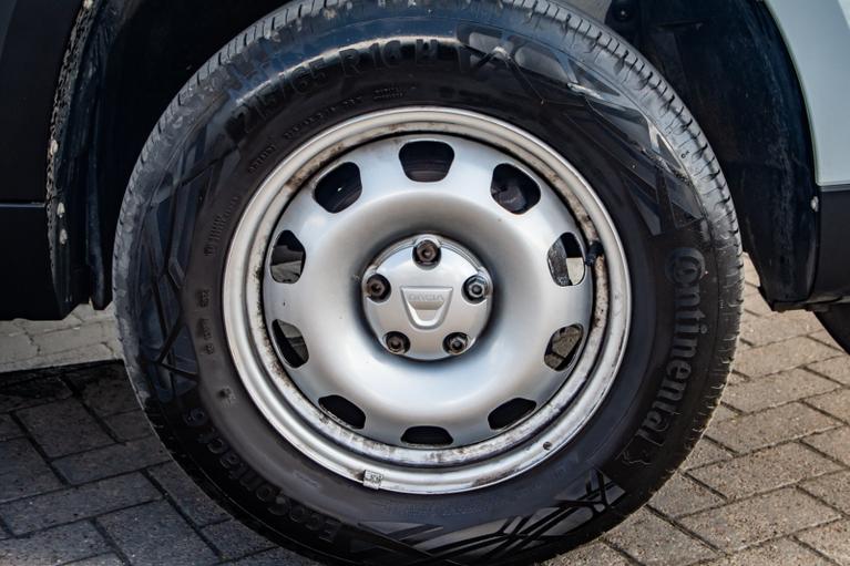 Used Dacia Duster SB22WEK 8