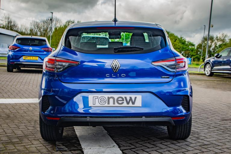Used Renault Clio KT24WAA 4