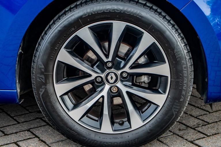 Used Renault Clio YB72JYD 8