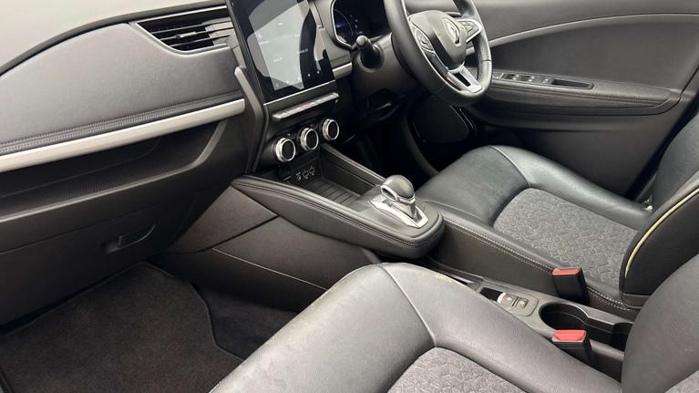 Used Renault ZOE RF72KKN 15