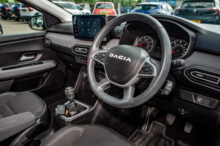 Used Dacia Sandero WM72UEW 12