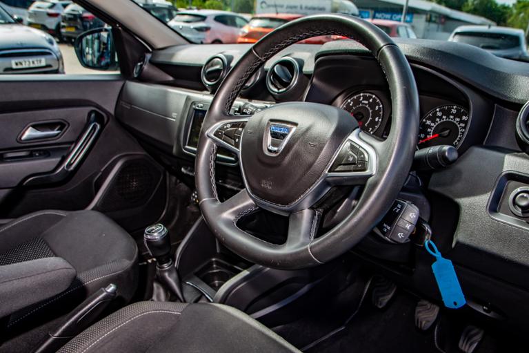 Used Dacia Duster BD20FCC 12