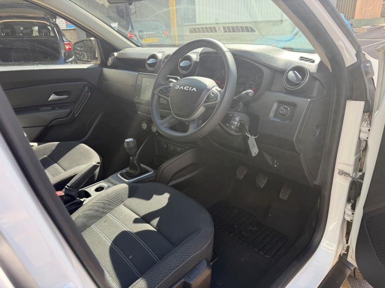 Used Dacia Duster WG23HPY 12