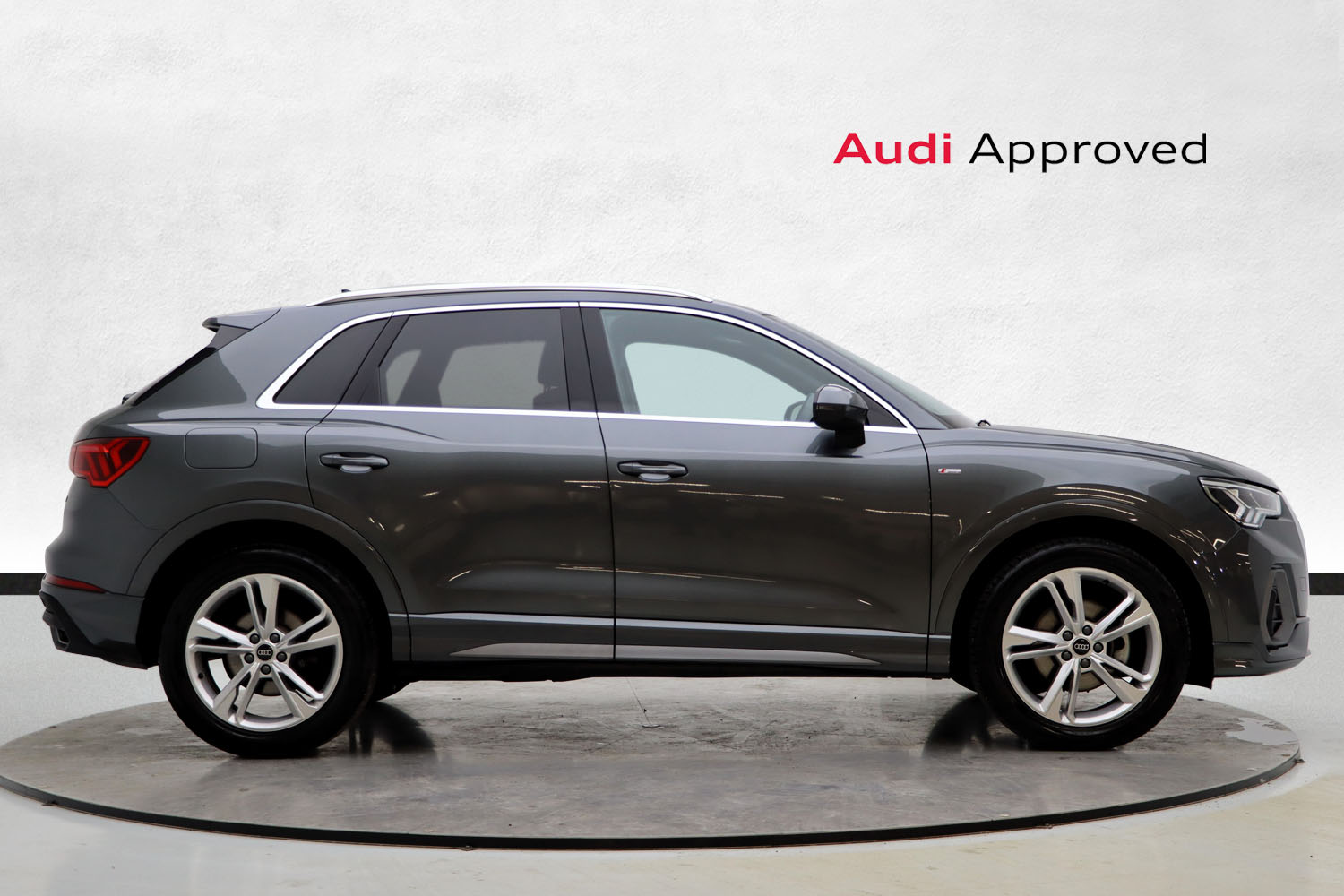 Audi q3 cheap nano grey metallic