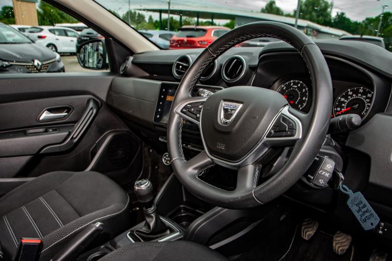 Used Dacia Duster GL72RKJ 11