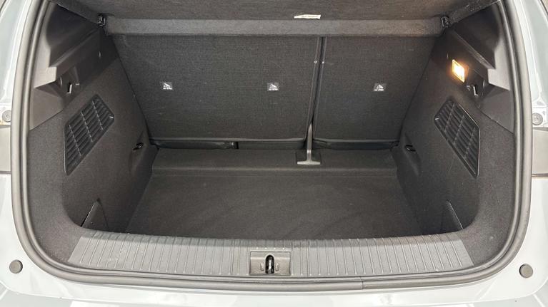 Used Renault Megane E-Tech SB72ODM 12
