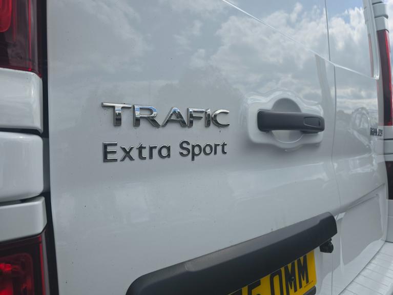 Used Renault Trafic WP75OMM 11