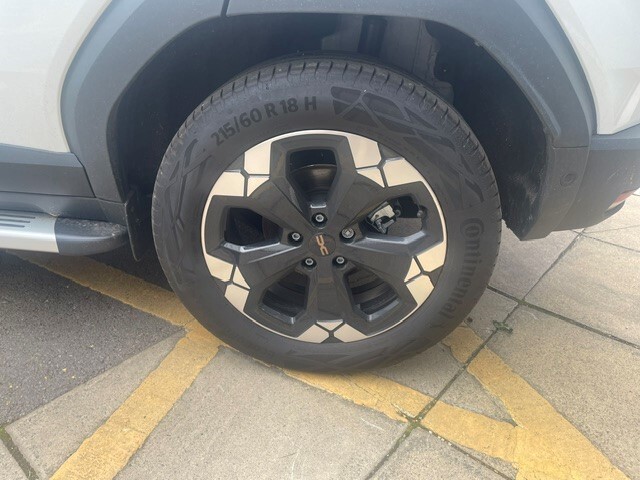 Used Dacia Duster WF26UOR 18
