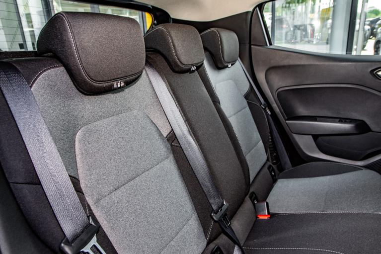 Used Renault Clio WM24YOH 13