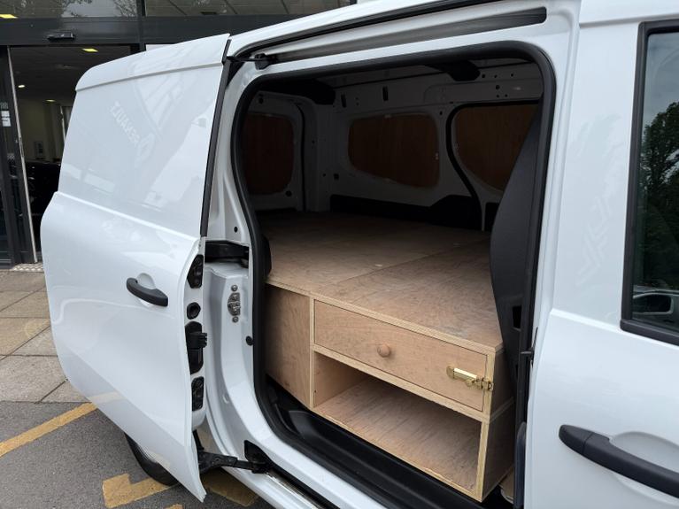 Used Renault Kangoo WD23GCY 10