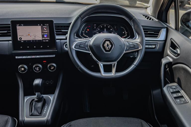 Used Renault Captur WR71CKE 12