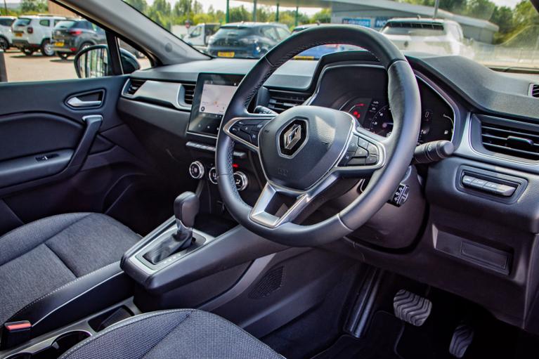 Used Renault Captur WR71CKE 11