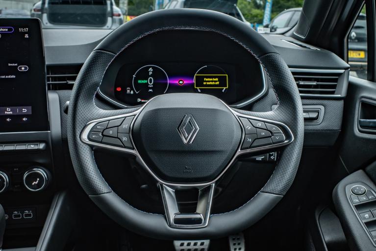 Used Renault Clio WP26CUH 13