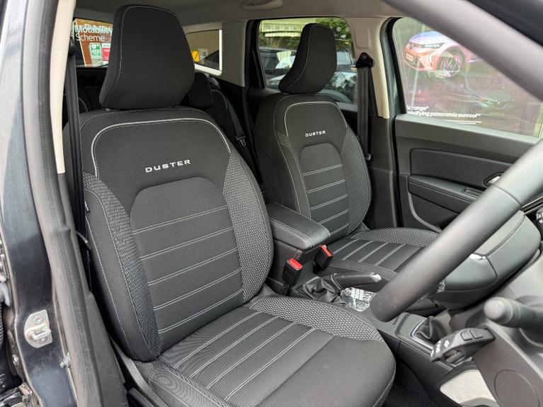 Used Dacia Duster HD22GXK 14