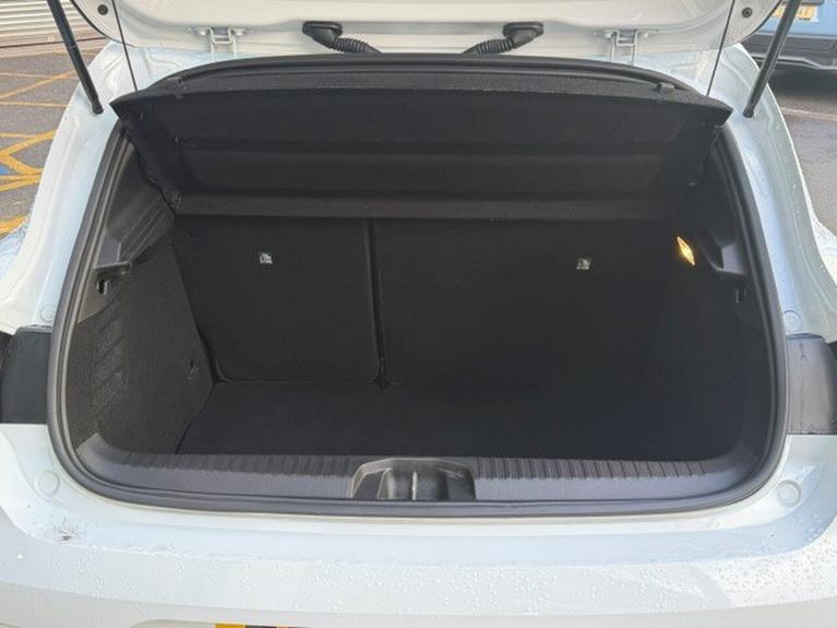 Used Renault Clio WG73TEU 11