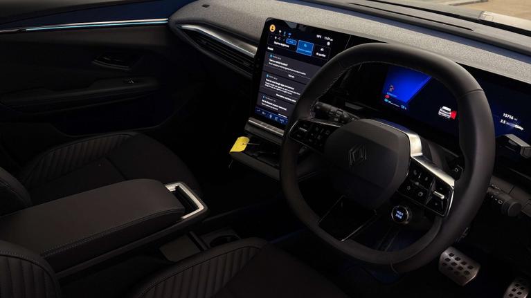Used Renault Scenic E-Tech SG75NTN 3