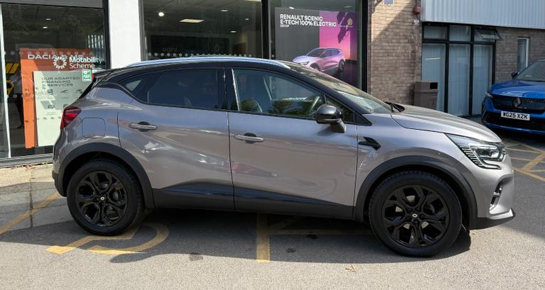 Used Renault Captur WF23ZRR 4