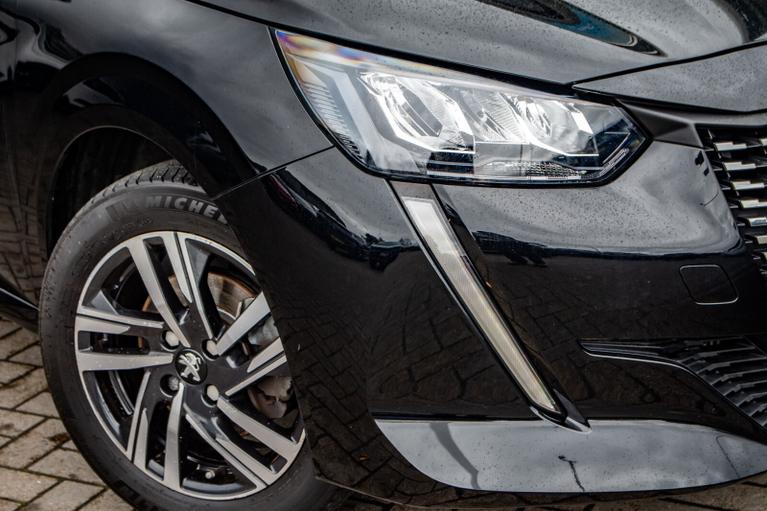 Used Peugeot 208 WU73YNH 6