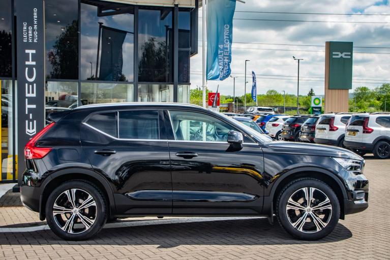 Used Volvo XC40 FX21OHA 3