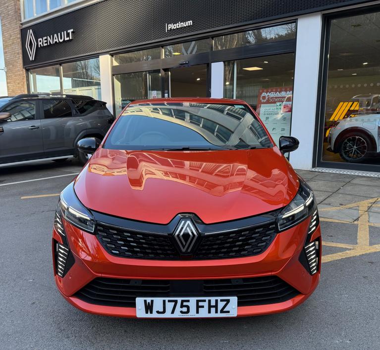Used Renault Clio WJ75FHZ 15
