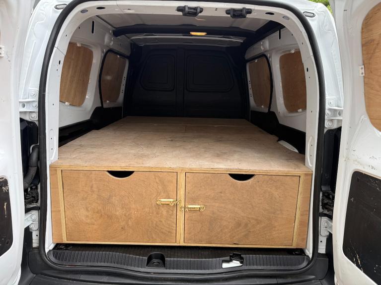 Used Renault Kangoo WD23GCY 8