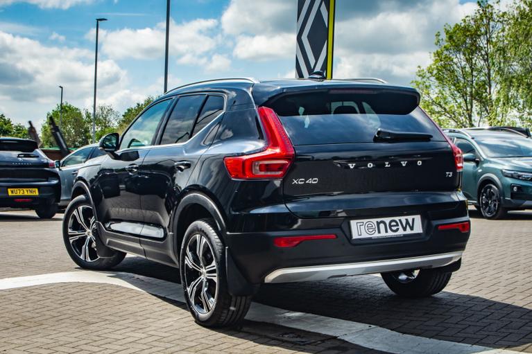 Used Volvo XC40 FX21OHA 5