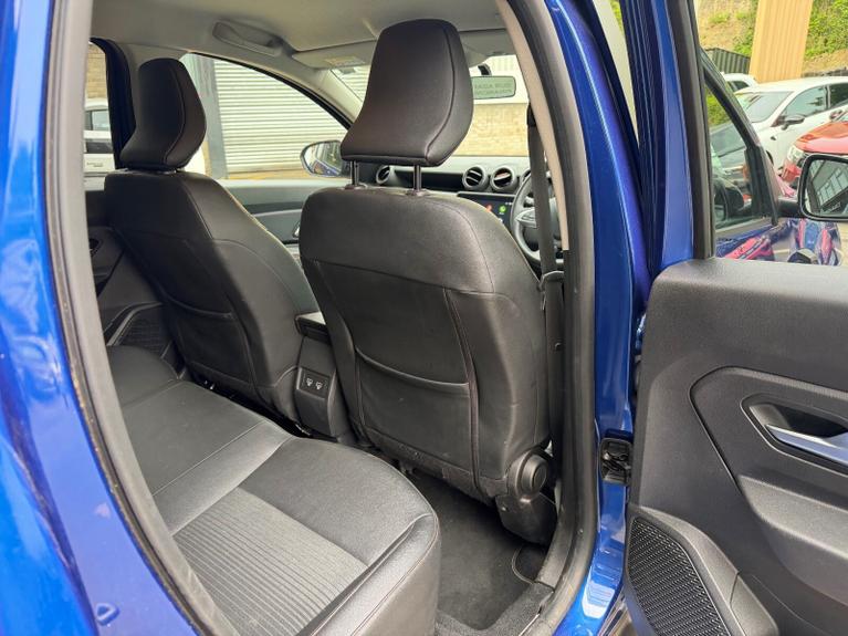 Used Dacia Duster WG72PZF 19