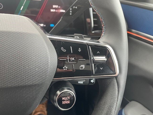 Used Renault Megane E-Tech WF75GZC 28