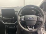 Ford FIESTA Photo 36
