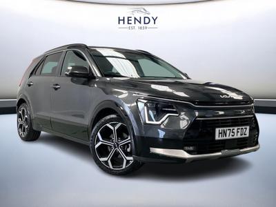 Used 2025 Kia Niro 1.6 GDi HEV EVOLVE Interstellar Grey at Kia Motors UK