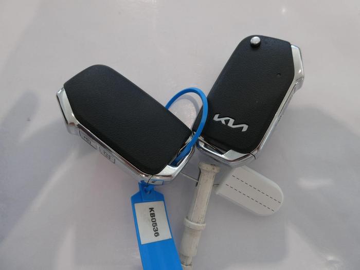 Kia XCeed T-GDi ISG in Dark Penta Metal £15,750